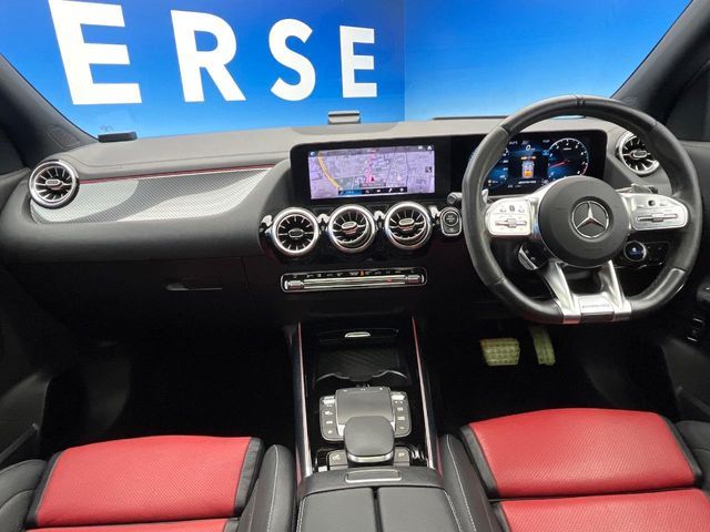 MERCEDES AMG GLA class