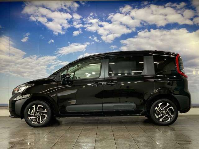 SIENTA HYBRID