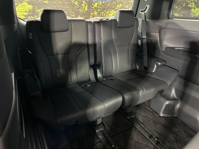 ALPHARD hybrid