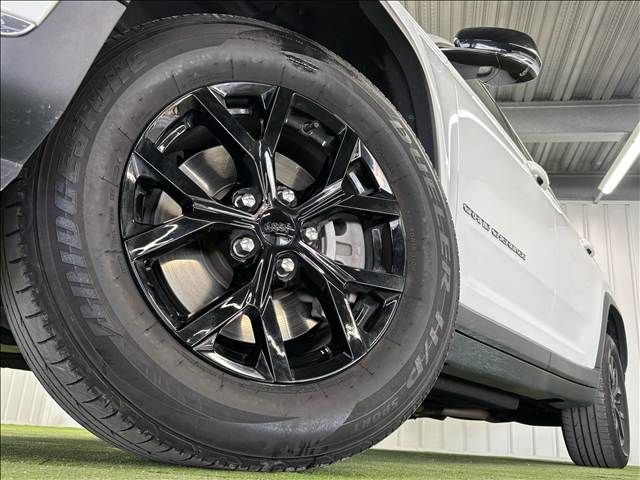 JEEP GRAND CHEROKEE L