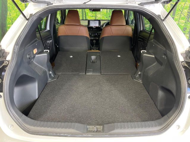 YARIS CROSS HYBRID