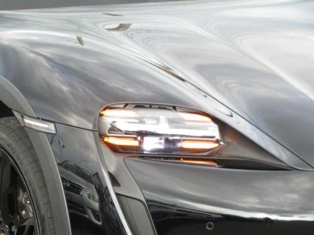 PORSCHE Taycan Cross Turismo