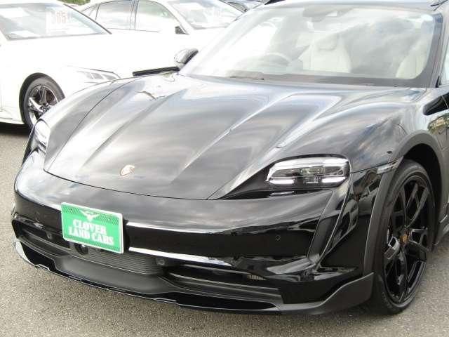 PORSCHE Taycan Cross Turismo