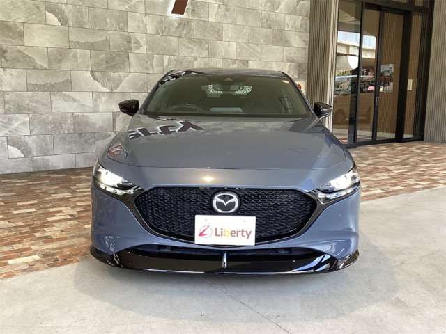 MAZDA3 FASTBACK