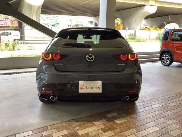MAZDA3 FASTBACK