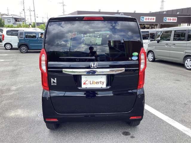 N BOX