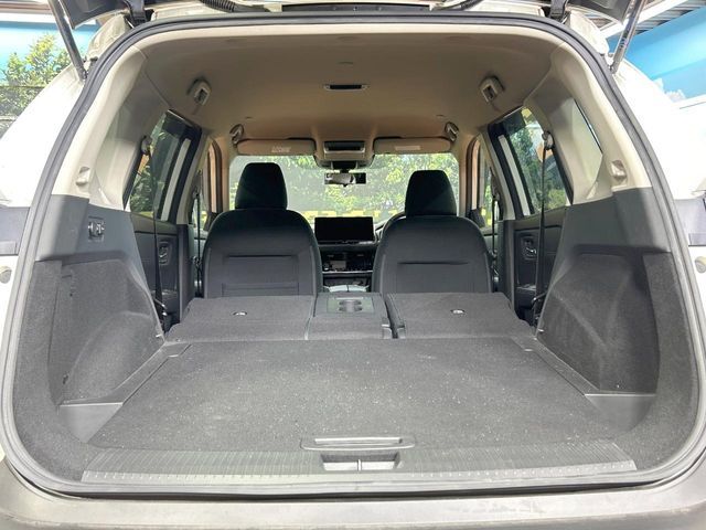 X-TRAIL HYBRID 4WD