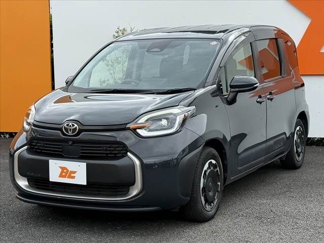 SIENTA HYBRID