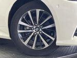 CROWN sedan hybrid