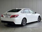 CROWN sedan hybrid