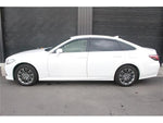 CROWN sedan hybrid 4WD