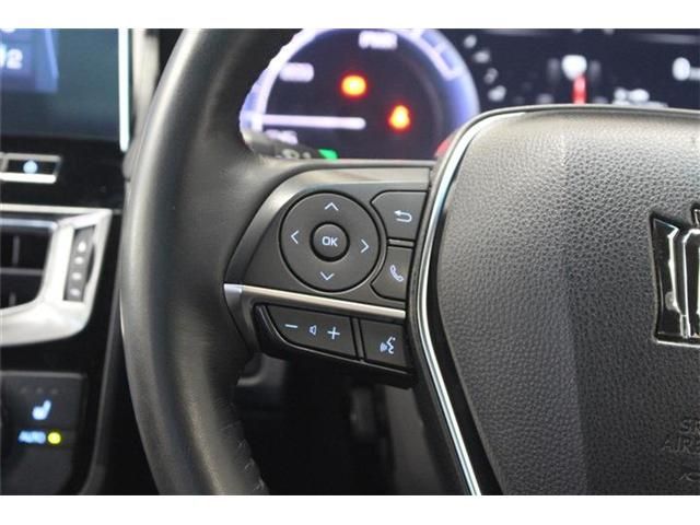 CROWN sedan hybrid 4WD