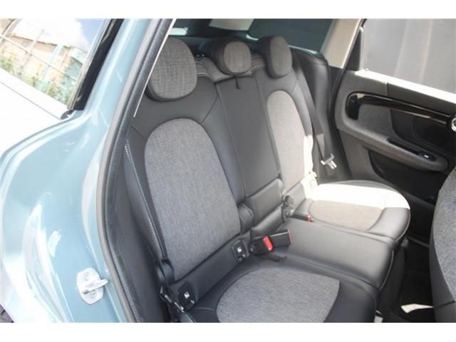 MINI COOPER D CROSSOVER