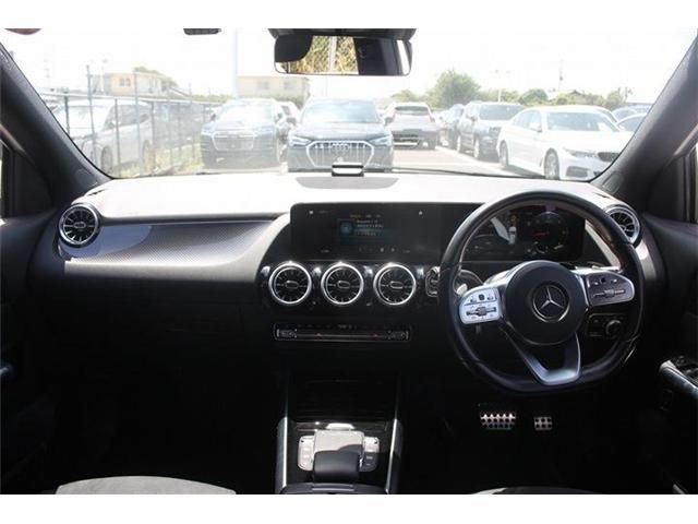 MERCEDES BENZ GLA class