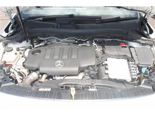 MERCEDES BENZ GLA class