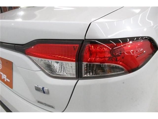 COROLLA sedan HYBRID