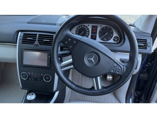 MERCEDES BENZ B class