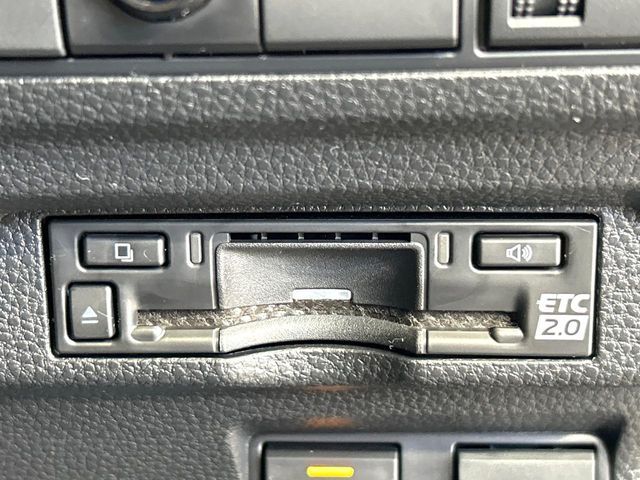 COROLLA CROSS HYBRID