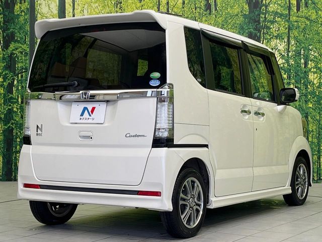 N BOX CUSTOM