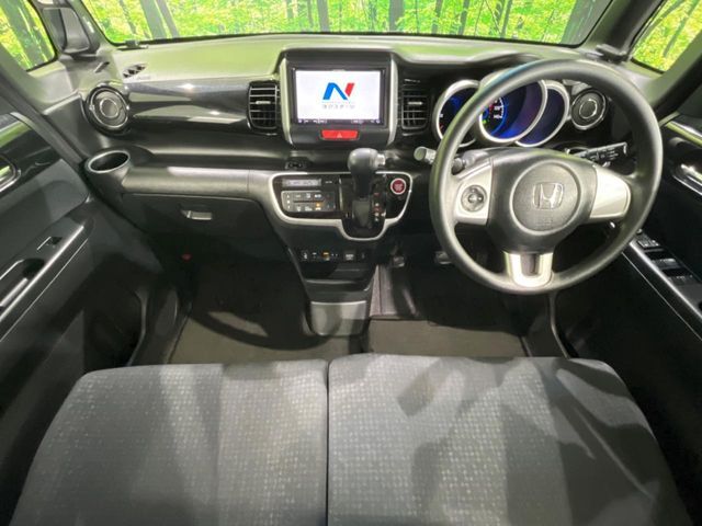 N BOX CUSTOM 4WD