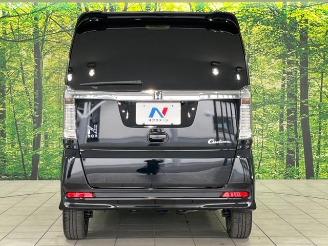 N BOX CUSTOM 4WD