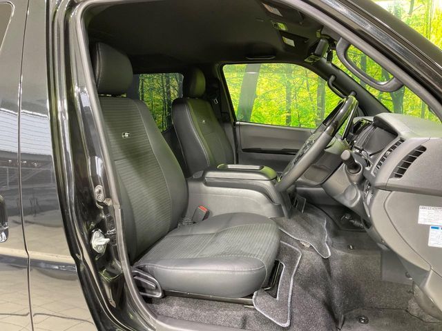 HIACE van 2WD
