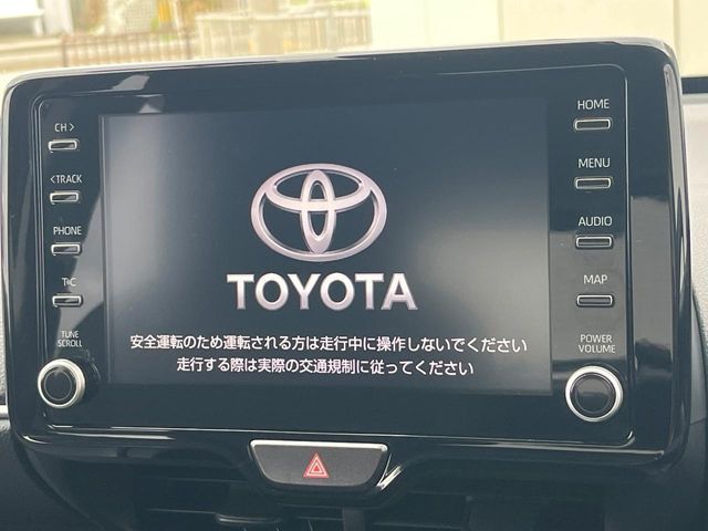 YARIS CROSS HYBRID