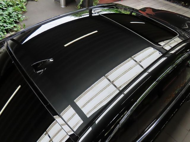 LEXUS LS500h 4WD
