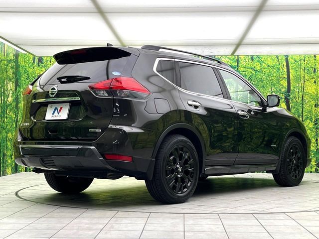 X-TRAIL HYBRID 4WD