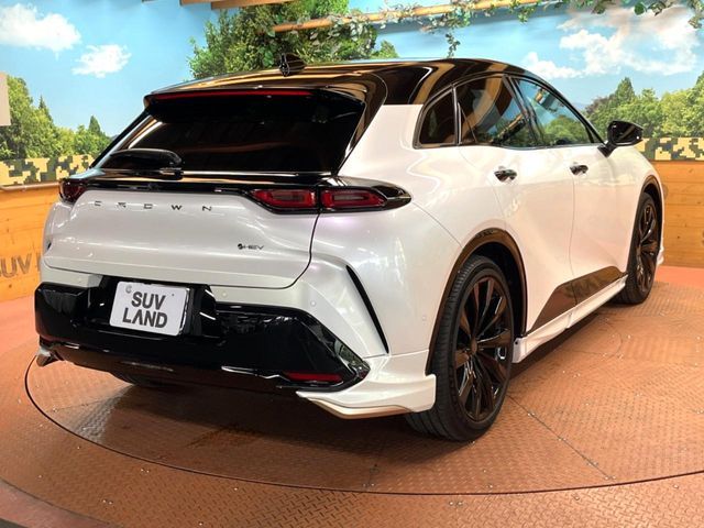 CROWN SPORT