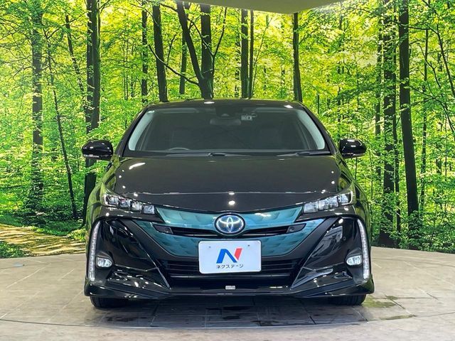 PRIUS PHV