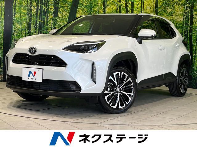 YARIS CROSS