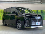 VOXY HYBRID