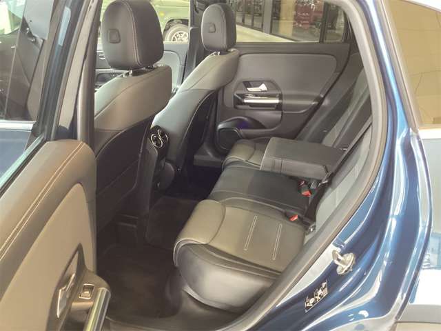 MERCEDES BENZ GLA class