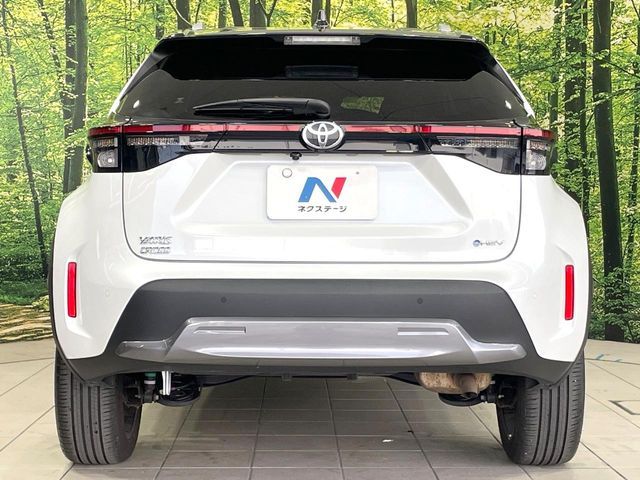 YARIS CROSS HYBRID