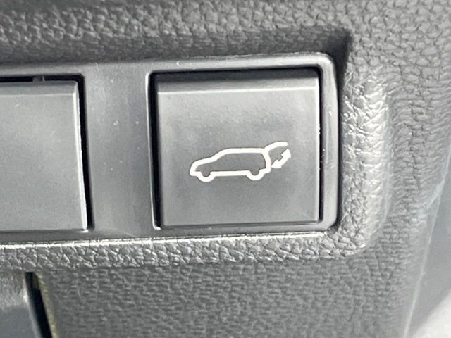 COROLLA CROSS HYBRID