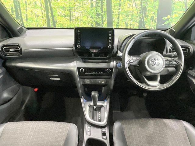 YARIS CROSS HYBRID