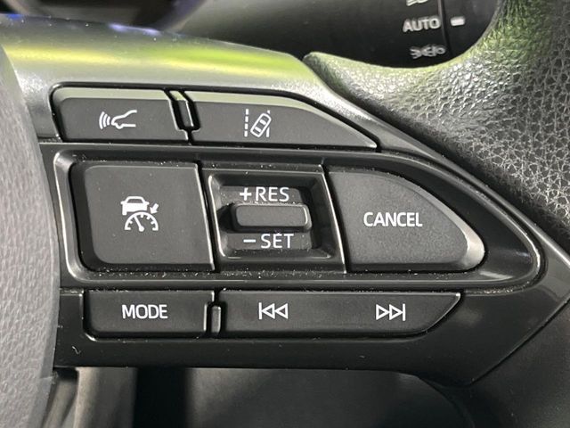 YARIS CROSS HYBRID