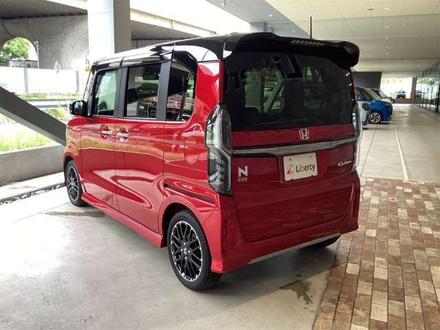 N BOX CUSTOM