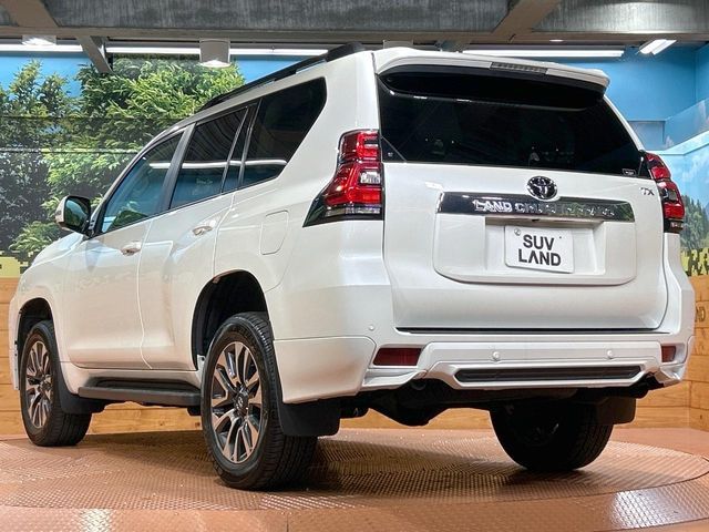 LANDCRUISER PRADO