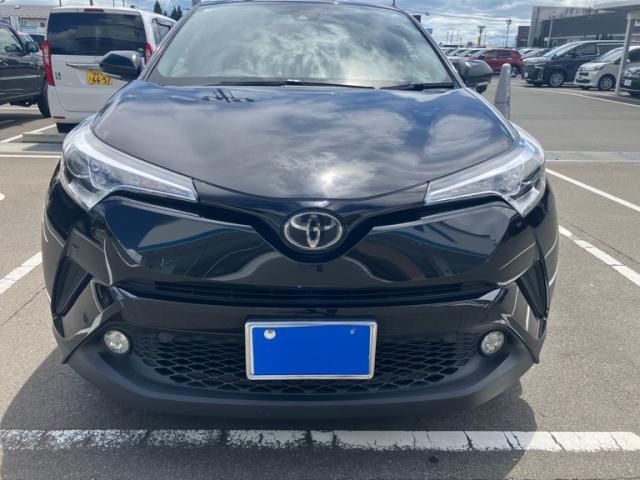 C-HR 4WD