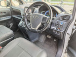 VOXY HYBRID