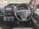VOXY HYBRID