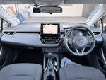 COROLLA sedan HYBRID 4WD