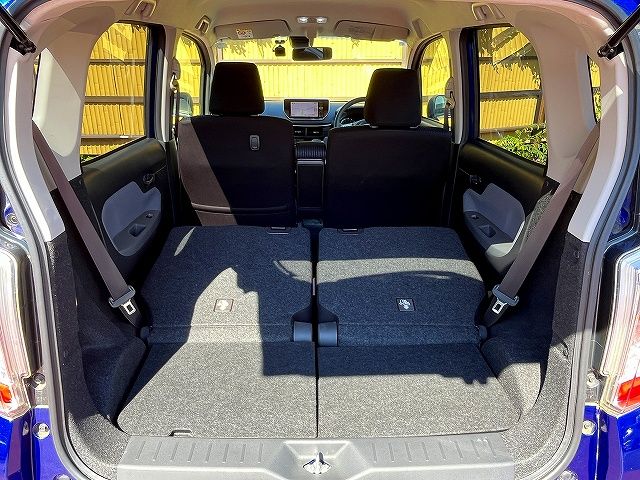 MOVE CUSTOM