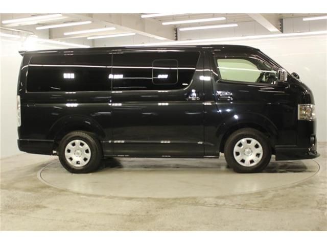 HIACE van 2WD