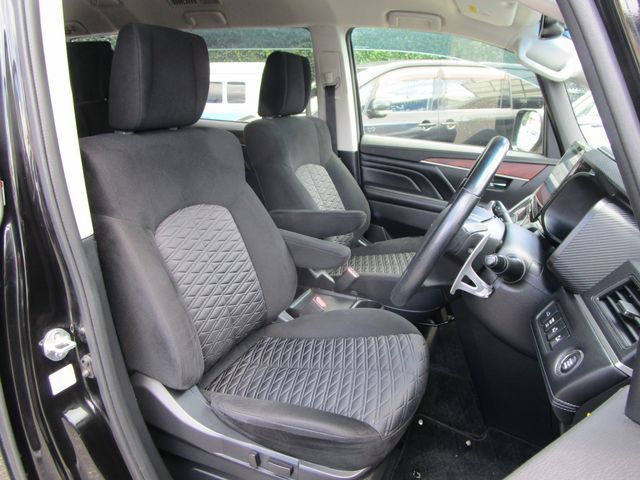 DELICA D:5 4WD