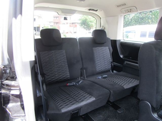 DELICA D:5 4WD