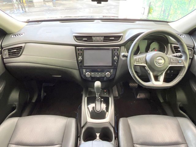 X-TRAIL HYBRID 4WD