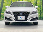 CROWN sedan hybrid 4WD